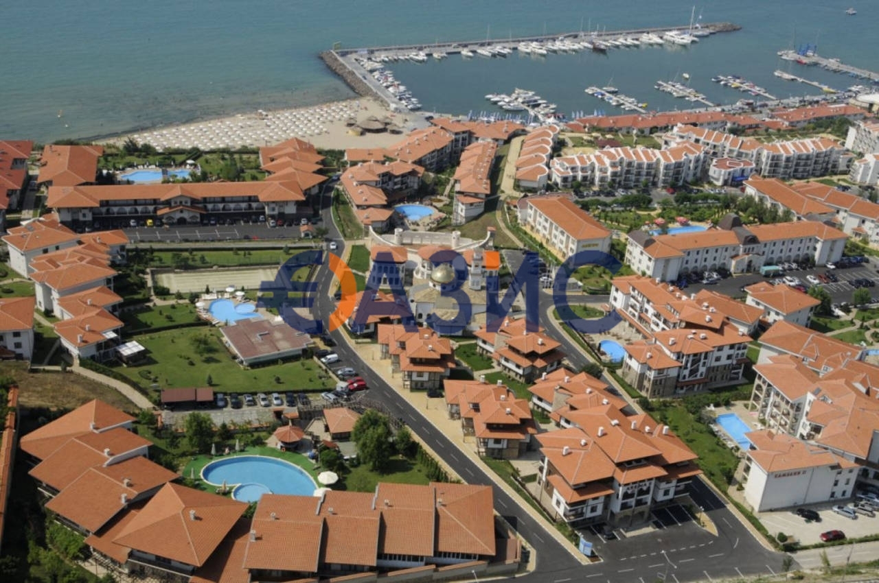 2 bedroom apartment 48 m² Sveti Vlas, Bulgaria