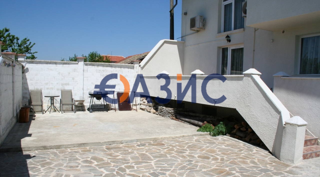 2х этажный дом в Изгрев (Болгария) за 296010 евро